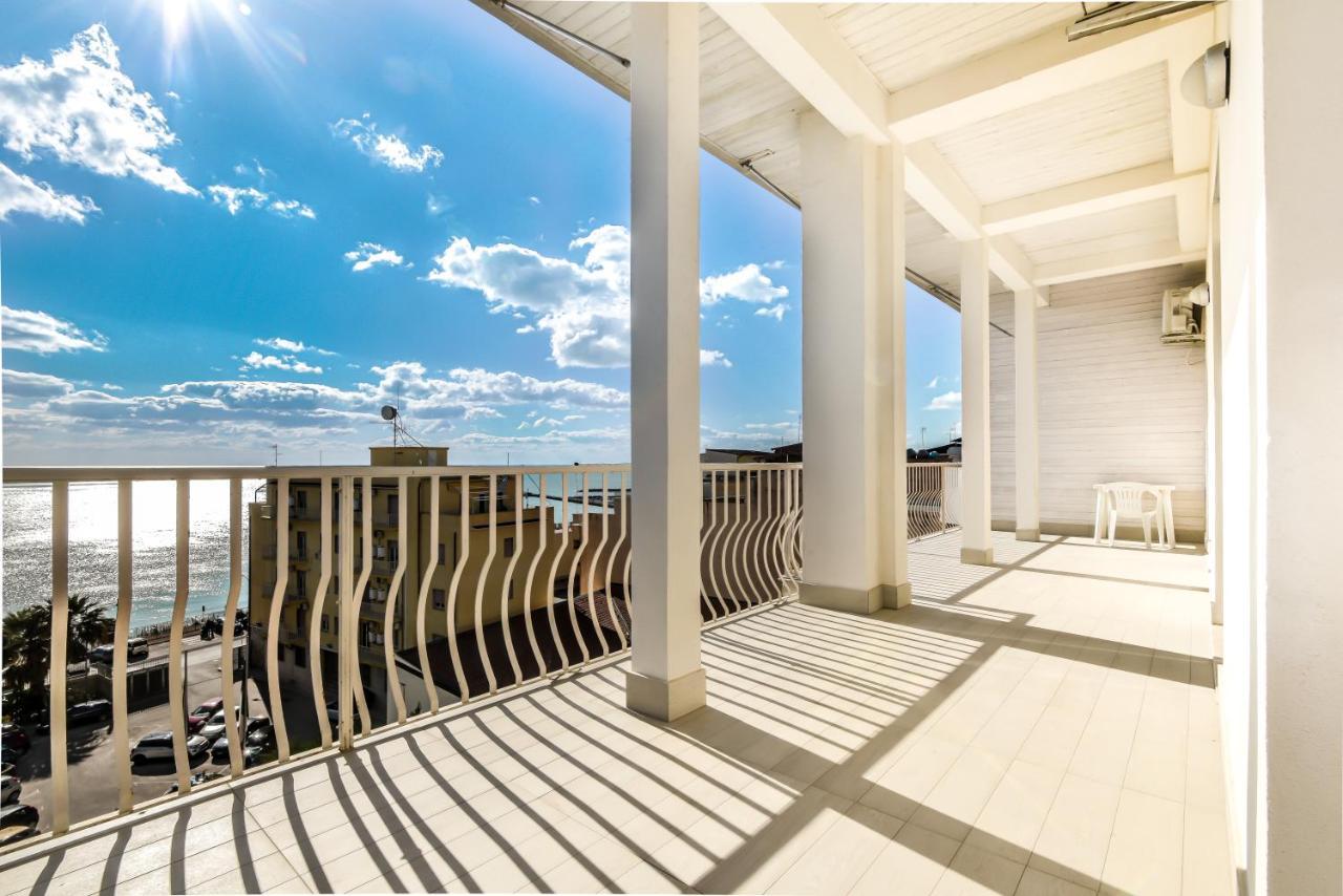 Aurora Residence Gela Εξωτερικό φωτογραφία