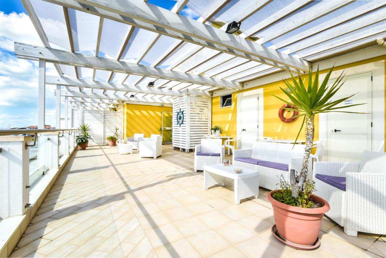 Aurora Residence Gela Εξωτερικό φωτογραφία
